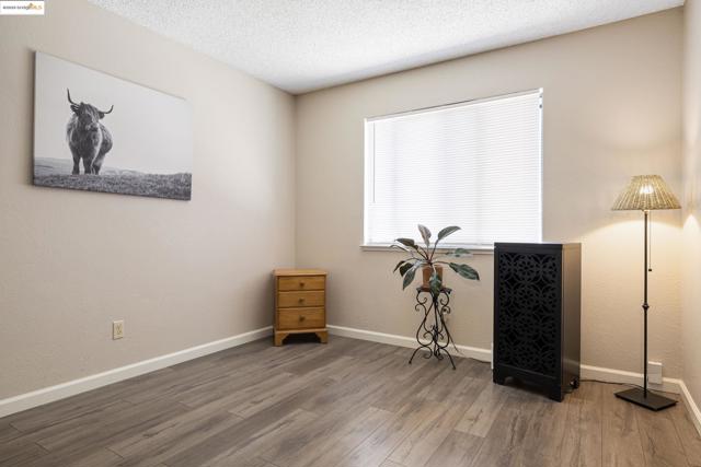 751 Pueblo Way, Vallejo CA: https://media.crmls.org/mediaz/2f746f2c-17a0-4752-b83d-71946eecbca5.jpg