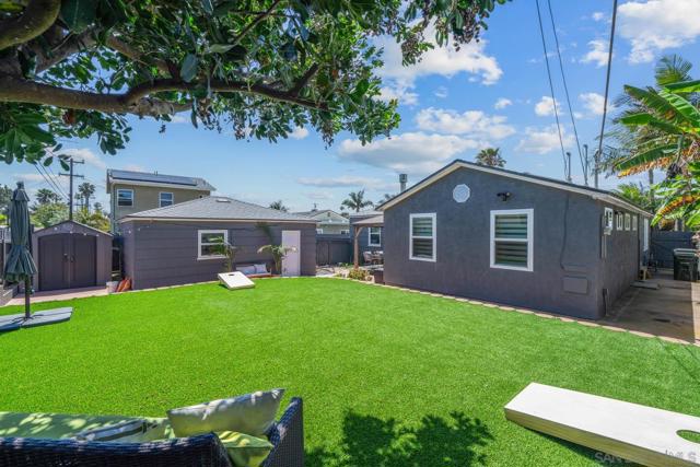 516 Bonito Avenue, Imperial Beach CA: https://media.crmls.org/mediaz/2f7471e7-d428-4048-80a7-9af077353dc6.jpg