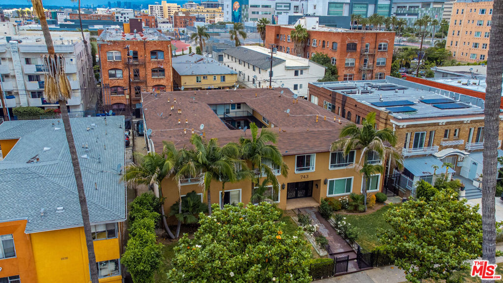 743 S Berendo Street, Los Angeles, CA 90005
