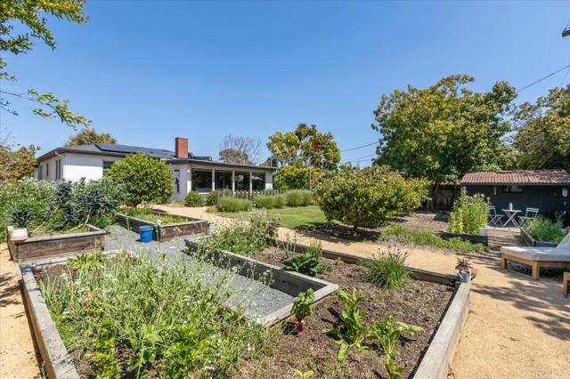 Detail Gallery Image 30 of 36 For 2029 S Horne St, Oceanside,  CA 92054 - 2 Beds | 2 Baths