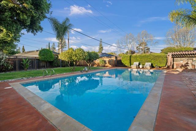 1329 Glen Dell Drive, San Jose CA: https://media.crmls.org/mediaz/2f76a2e6-a08f-4a6c-9477-82b54bd7895f.jpg