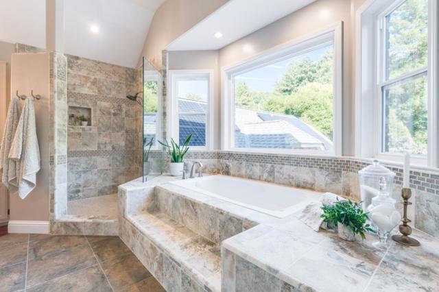 3785 Glen Haven Road, Soquel CA: https://media.crmls.org/mediaz/2f773514-1e4b-410c-99f3-4be1beab3b8c.jpg