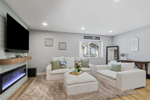 661 Devlin Court, San Jose CA: https://media.crmls.org/mediaz/2f79711e-383e-441c-9ec3-6da6dbc57533.jpg