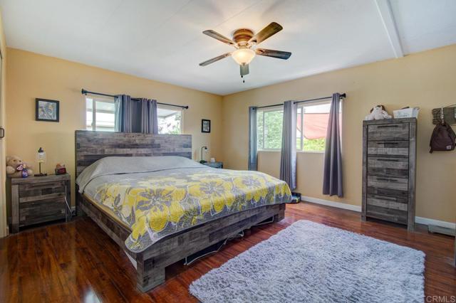 8301 Mission Gorge Rd, Santee CA: https://media.crmls.org/mediaz/2f79aa16-5ff8-4787-bff6-a54ba1aa6247.jpg