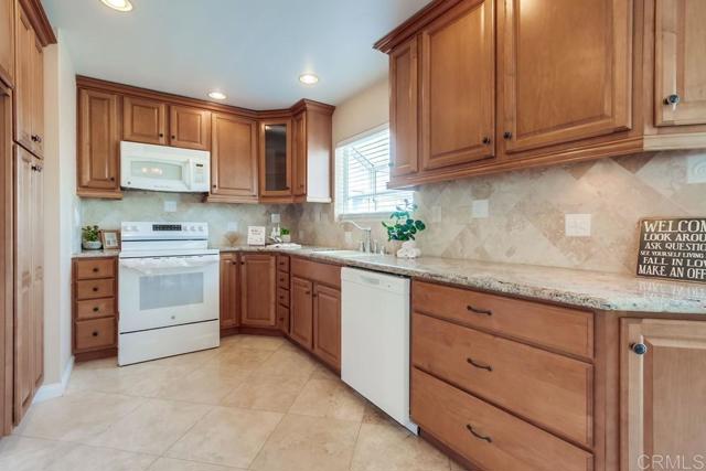 Detail Gallery Image 13 of 54 For 3621 Vista Campana S #92,  Oceanside,  CA 92057 - 2 Beds | 2 Baths