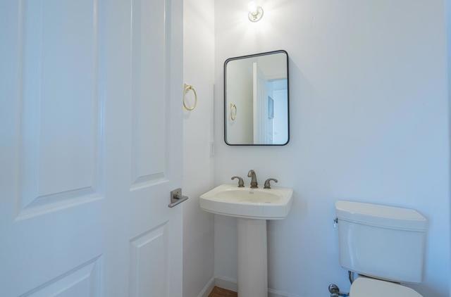 1316 Wanda Avenue, Seaside CA: https://media.crmls.org/mediaz/2f7aee1d-dc73-45ae-b9f5-a5e0d12ef682.jpg