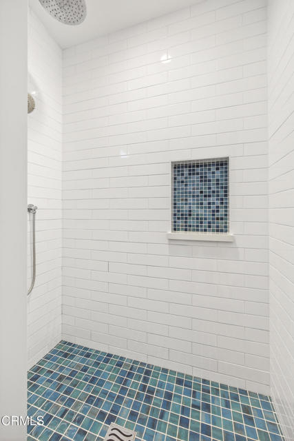 Detail Gallery Image 24 of 40 For 1040 Dover Ln, Ventura,  CA 93001 - 2 Beds | 2 Baths