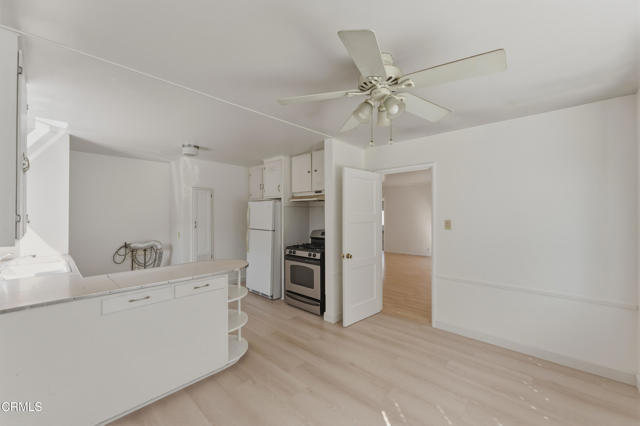 Detail Gallery Image 11 of 47 For 127 Glen Ellen Dr, Ventura,  CA 93003 - 3 Beds | 1 Baths