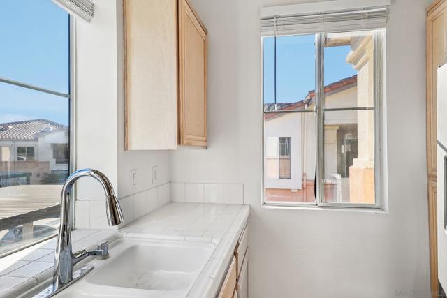 Image 6 of 16 For 11410 Via Rancho San Diego  38