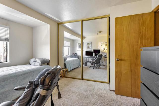 1715 Palmetto Avenue, Pacifica CA: https://media.crmls.org/mediaz/2f7e46d1-b345-4991-85bd-ae06ddadcdb5.jpg