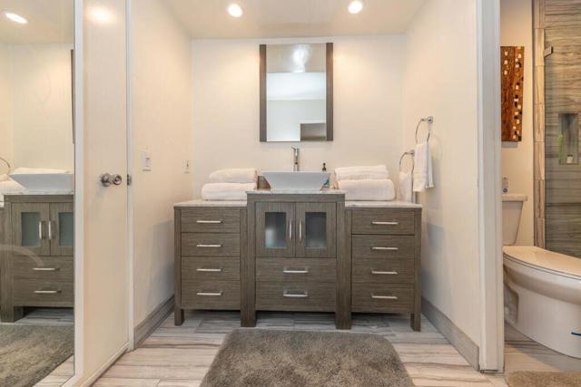 Image 18 of 38 For 48697 Eisenhower Drive