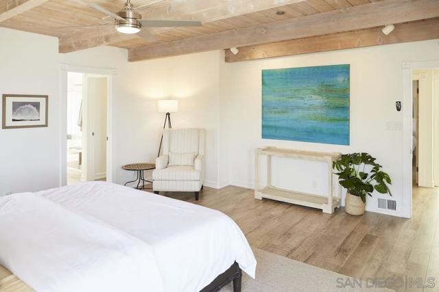 1647 Haydn Drive, Cardiff by the Sea CA: https://media.crmls.org/mediaz/2f8221ee-3189-482e-9f4e-7bf775820e54.jpg