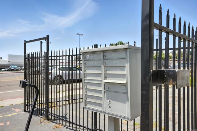 5506 E University Avenue, San Diego CA: https://media.crmls.org/mediaz/2f833d06-c557-4ee1-8ef2-6bf5bc040e8c.jpg