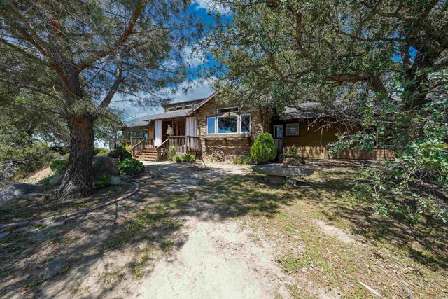 Detail Gallery Image 4 of 73 For 21057 Sutherland Dam Rd, Ramona,  CA 92065 - 2 Beds | 2 Baths