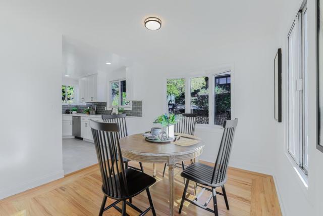 4715 Davenport Avenue, Oakland CA: https://media.crmls.org/mediaz/2f83730f-ad12-4b0a-ba22-e3d51f8080a3.jpg