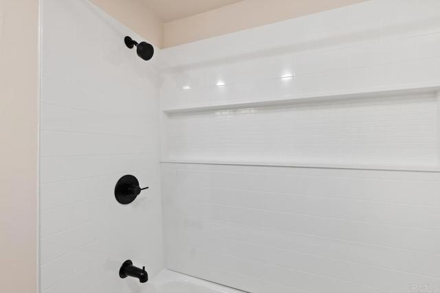 Image 22 of 26 For 2352 Altisma Way 15