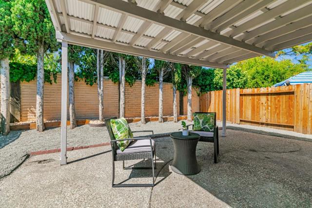 633 Easton Drive, San Jose CA: https://media.crmls.org/mediaz/2f84c67a-e28d-4fcd-ab86-0aeee5930be3.jpg