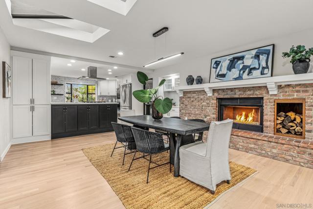 1677 S Hill Ave, Fallbrook CA: https://media.crmls.org/mediaz/2f84c96f-8c14-453f-ad56-0af50aac90bf.jpg