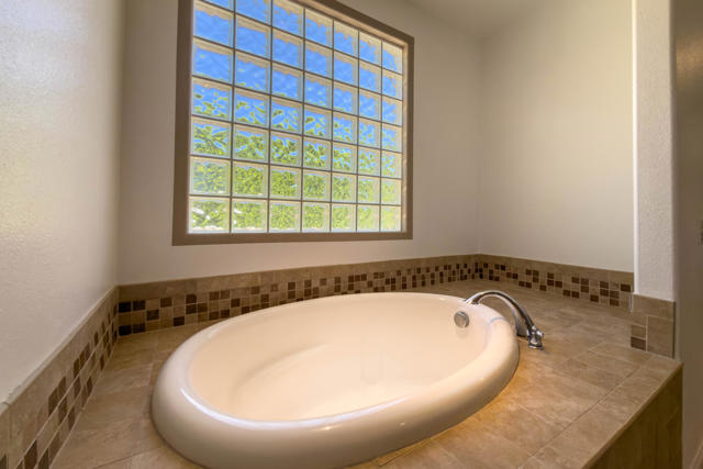 222 Canyon Circle N #5, Palm Springs, CA 92264
