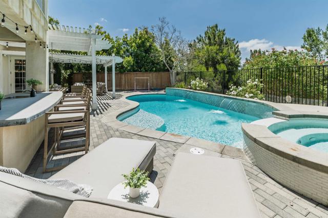 1569 Glencrest Drive, San Marcos CA: https://media.crmls.org/mediaz/2f867011-d0e8-41ac-9f1e-b3a911d88c12.jpg