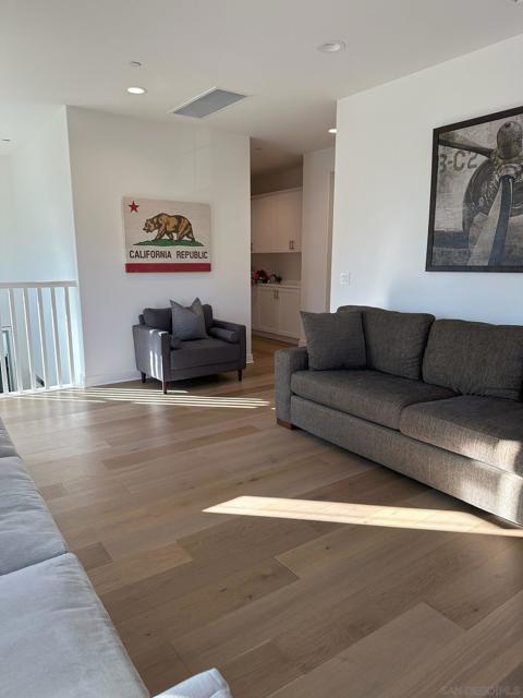 8005 Chalet Ln, Garden Grove CA: https://media.crmls.org/mediaz/2f8704bc-44a0-4fe3-9339-9c4e4595e87e.jpg