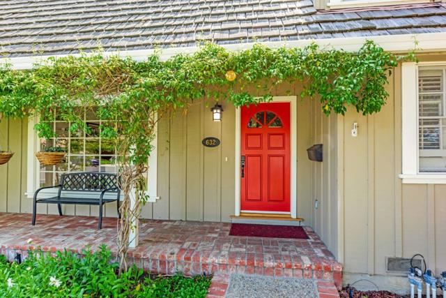 632 Saint Claire Drive, Palo Alto CA: https://media.crmls.org/mediaz/2f886cbf-795d-4dfa-85ea-81f177b5b040.jpg