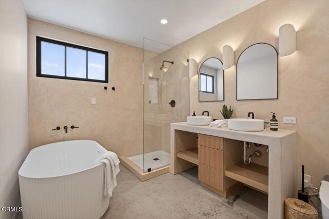 Detail Gallery Image 27 of 59 For 335 Encino Dr, Oak View,  CA 93022 - 4 Beds | 3 Baths