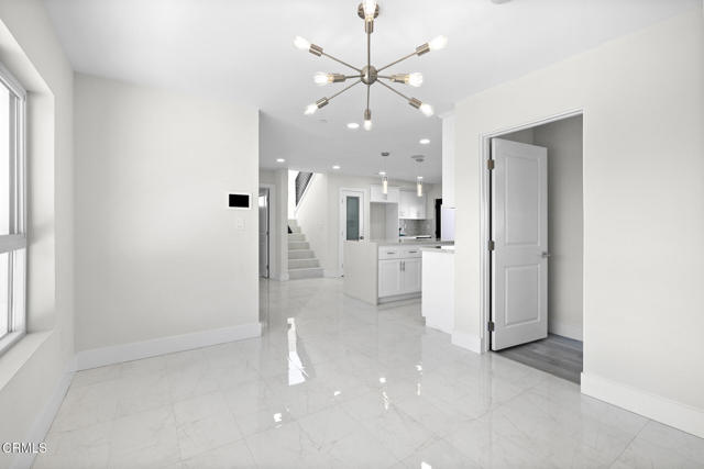 Detail Gallery Image 7 of 20 For 4333 Portola Ave, Los Angeles,  CA 90032 - 4 Beds | 5 Baths