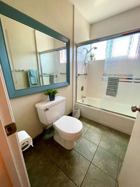 4111 George Avenue, San Mateo CA: https://media.crmls.org/mediaz/2f8a93c0-04b9-41a1-ae08-817c4eefb302.jpg