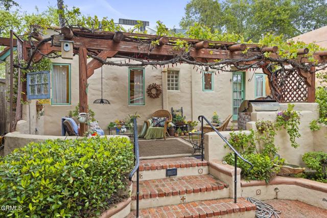 308 Topa Topa Drive, Ojai CA: https://media.crmls.org/mediaz/2f8b486f-bc23-42b2-9246-18ab24e79d36.jpg