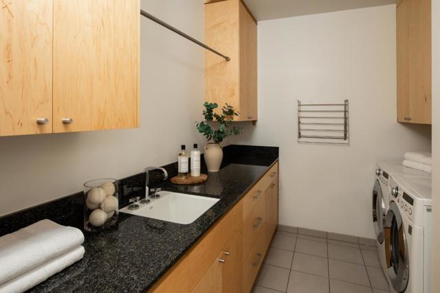 454 Cypress Drive, Los Altos CA: https://media.crmls.org/mediaz/2f8bd659-979d-40ce-81d7-3b7545fd4ab7.jpg