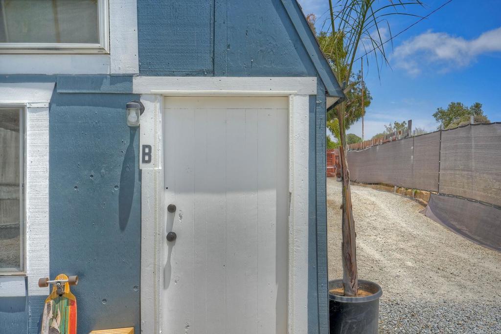 1524 Coast Hwy 101 - photo 18