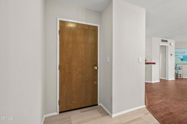 Detail Gallery Image 5 of 49 For 4499 via Marisol #124, Los Angeles,  CA 90042 - 2 Beds | 1 Baths