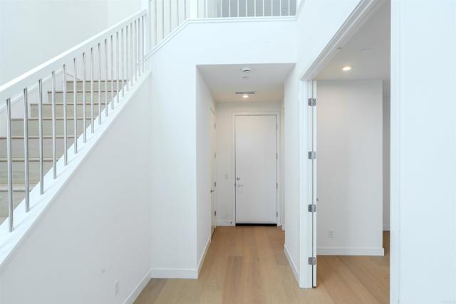 Detail Gallery Image 3 of 30 For 2633 Everly Dr, San Diego,  CA 92108 - 4 Beds | 3/1 Baths