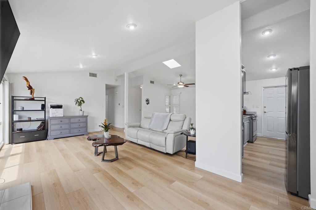 4613 Rainier Avenue - photo 7