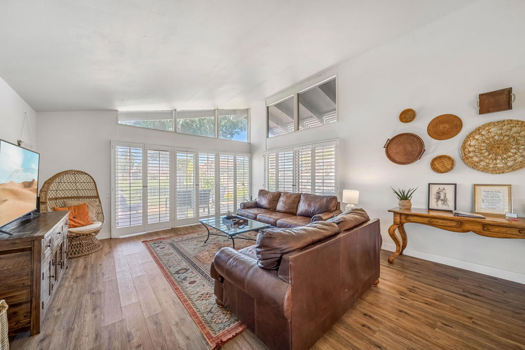 48879 Gosden Court