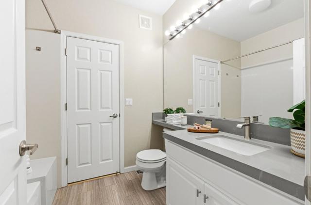 134 Cliff Swallow Court, Brisbane CA: https://media.crmls.org/mediaz/2f9102f5-d47f-4b41-b75c-9e4863716c83.jpg