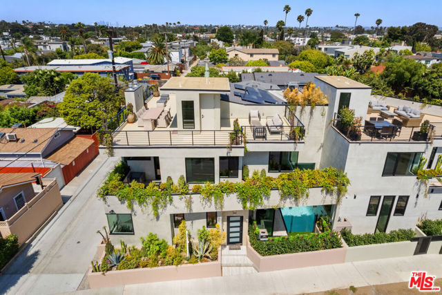 4 Bed Home for Sale in Venice, California