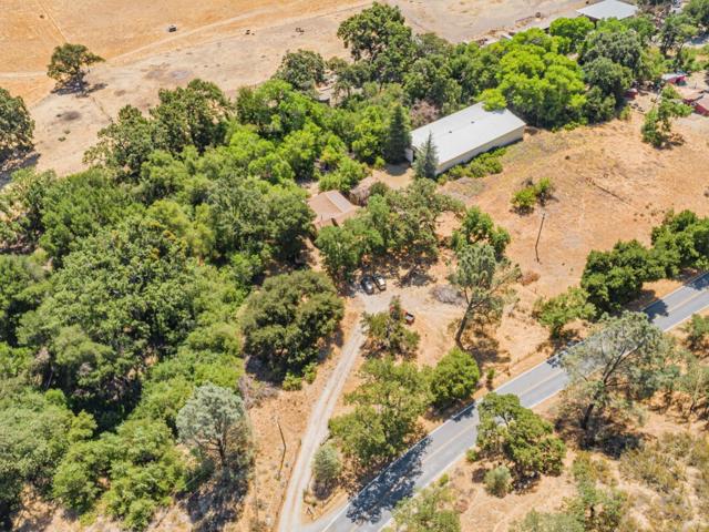 29711 Airline Highway, Paicines CA: https://media.crmls.org/mediaz/2f914557-4b7d-405a-b1f9-9c2e2288e49b.jpg