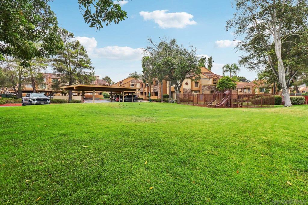 MLS #250037661SD image #44