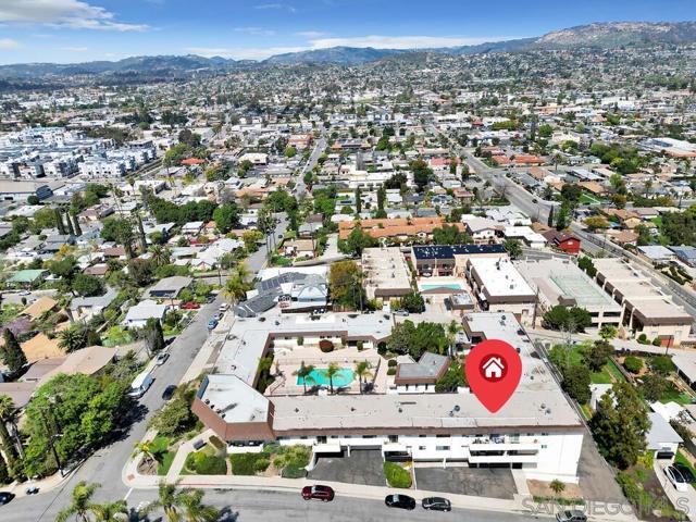 806 E 4Th Ave, Escondido CA: https://media.crmls.org/mediaz/2f93c1d9-7a47-4dd3-a3d1-8ff961223684.jpg