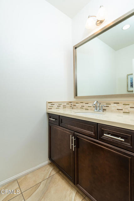 Detail Gallery Image 38 of 67 For 24863 Carbon Ln, Valencia,  CA 91354 - 4 Beds | 3/1 Baths