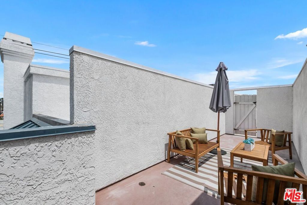 1133 9th Street 303