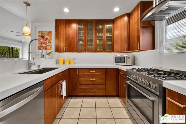 2664 N Aurora Drive, Palm Springs, CA 92262
