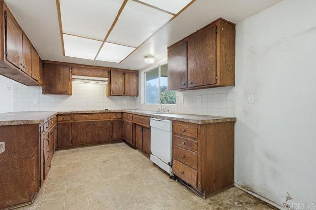 Detail Gallery Image 20 of 74 For 3655 Lupine Ln, Fallbrook,  CA 92028 - 3 Beds | 2 Baths