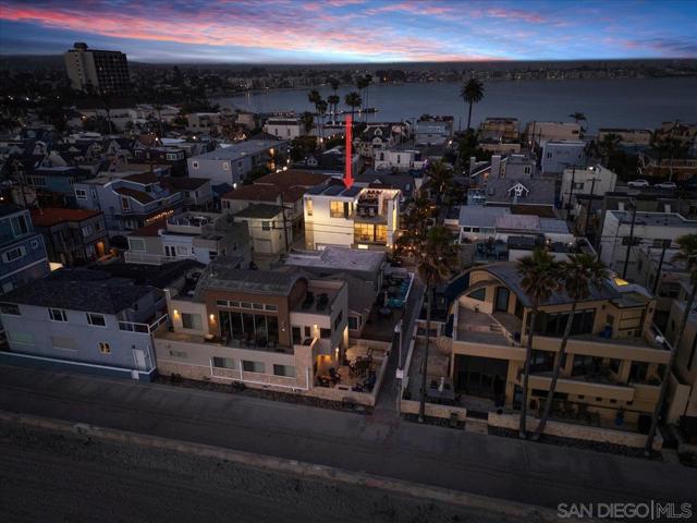 710 Verona Court, San Diego CA: https://media.crmls.org/mediaz/2f95a6e1-57d0-4029-a642-f3e98a4f30f0.jpg