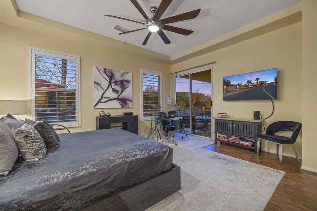 MLS #219139342DA image #20