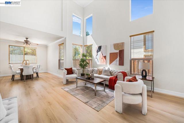 Image 4 of 60 For 368 Riesling Ct