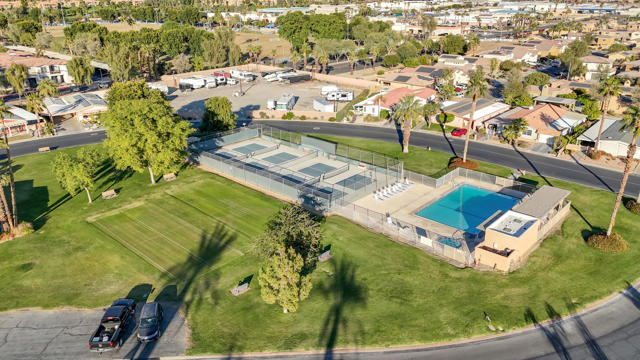 Image 44 of 58 For 74592 Nevada Circle