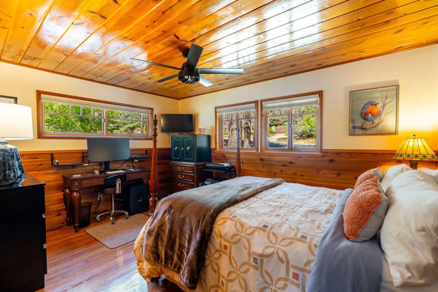 25445 Palomar Road, Idyllwild CA: https://media.crmls.org/mediaz/2f973efc-4d6a-4f7b-8e5b-aa63799b2a61.jpg